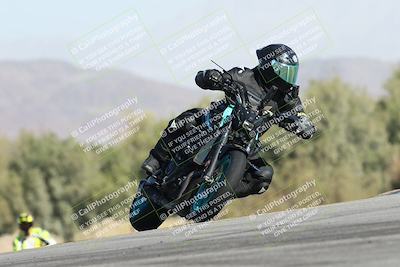 media/Dec-01-2025-Moto Forza (Mon) [[2daa91e15f]]/2-Intermediate Group/Session 2 Turn 9 Entry/